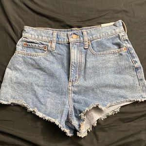 PINK High-Waisted Cut Off Shorts